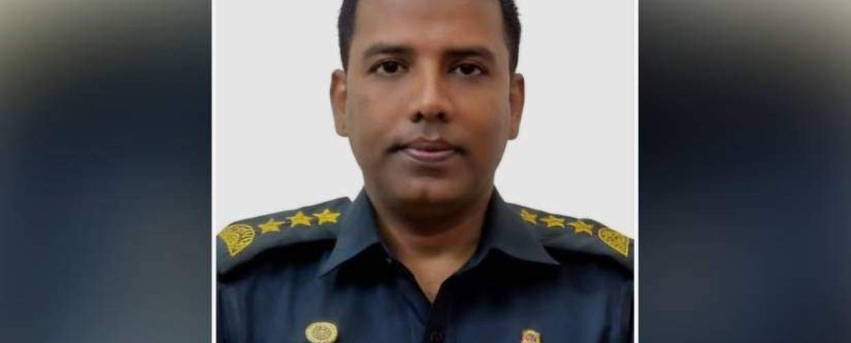 ৪ লাখ টাকা ঘুষ নিয়ে প্রতারণার অভিযোগ জেলার দেলোয়ারের বিরুদ্ধে