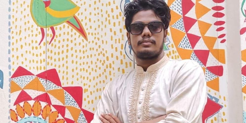 ভাড়া না দিয়ে উলটো মালামাল লুট করলেন কেন্দ্রিয় সমন্বয়ক হাসিব